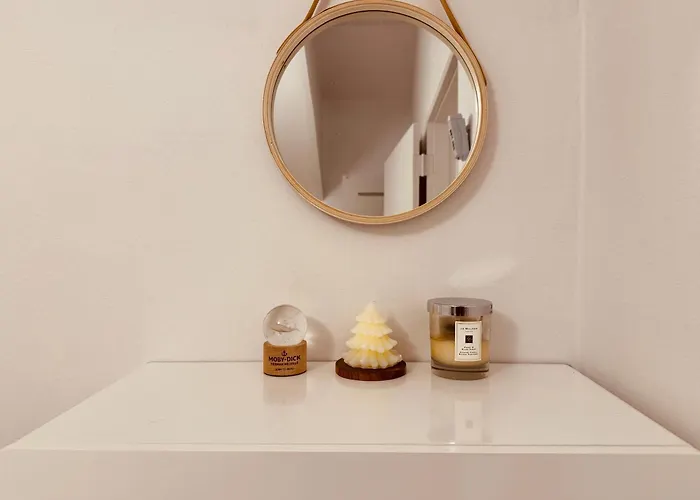 Daon 10 Mins To Arex Hongdae Station Private 4 Bedroom House With 4 Queen Beds ヴィラ *