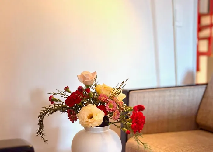 Daon 10 Mins To Arex Hongdae Station Private 4 Bedroom House With 4 Queen Beds ヴィラ *