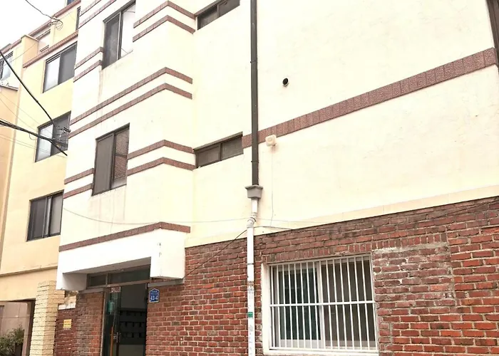 Daon 10 Mins To Arex Hongdae Station Private 4 Bedroom House With 4 Queen Beds ヴィラ ソウル特別市
